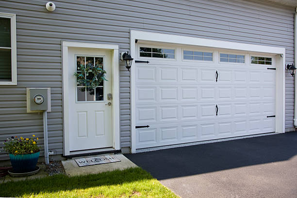24/7 Emergency Garage Door Roller Replacement experts in Jackson, OH